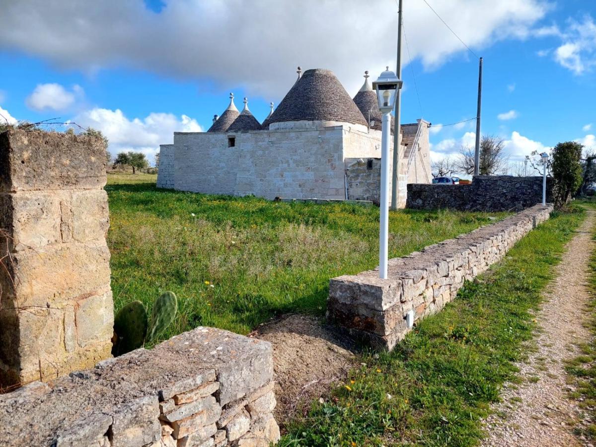 Trulli Carlo Anna Villa Locorotondo Exterior photo