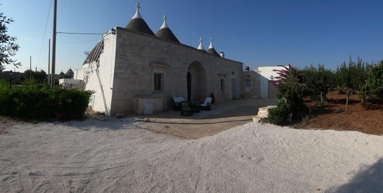 Trulli Carlo Anna Villa Locorotondo Exterior photo