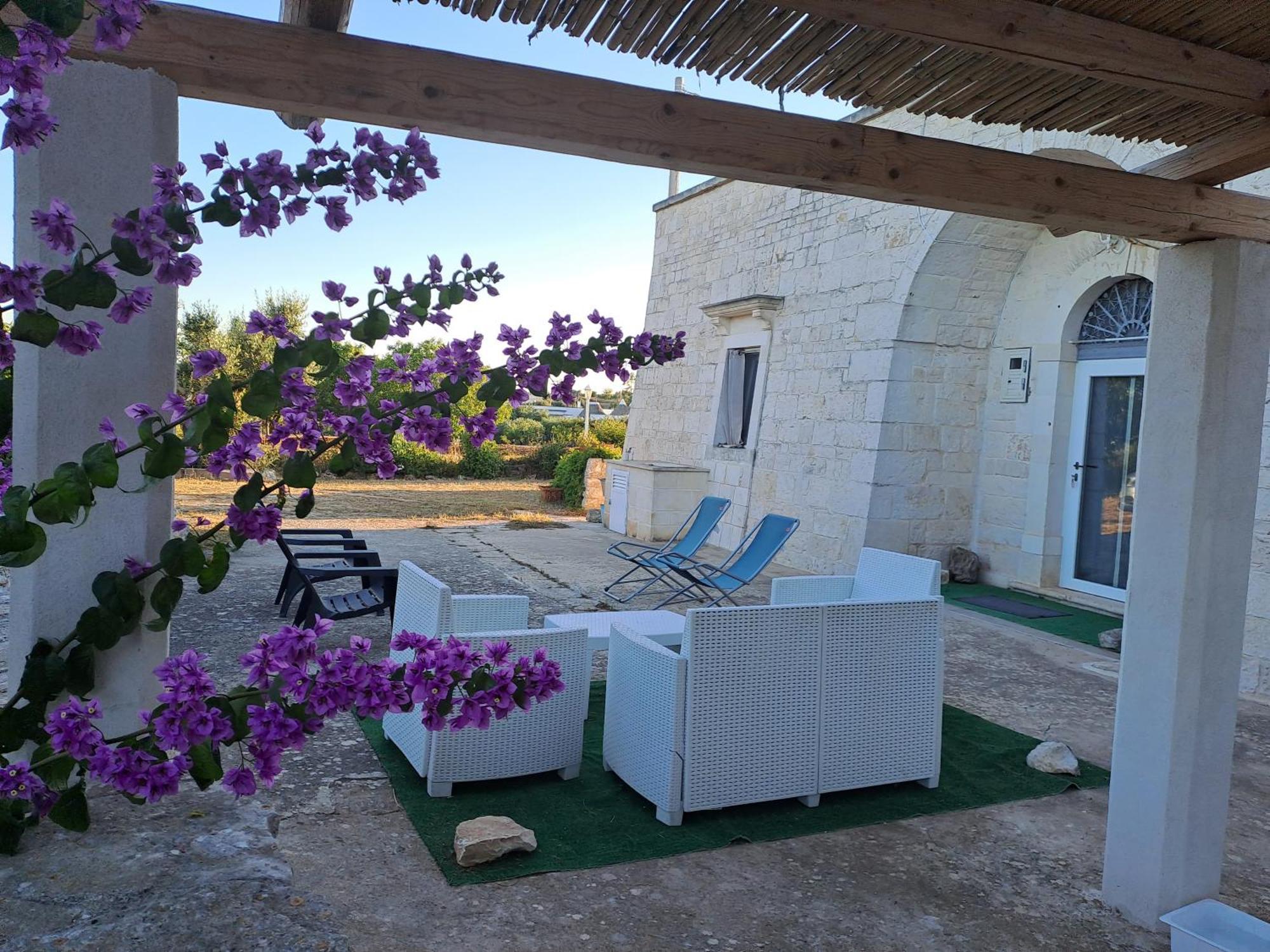 Trulli Carlo Anna Villa Locorotondo Exterior photo